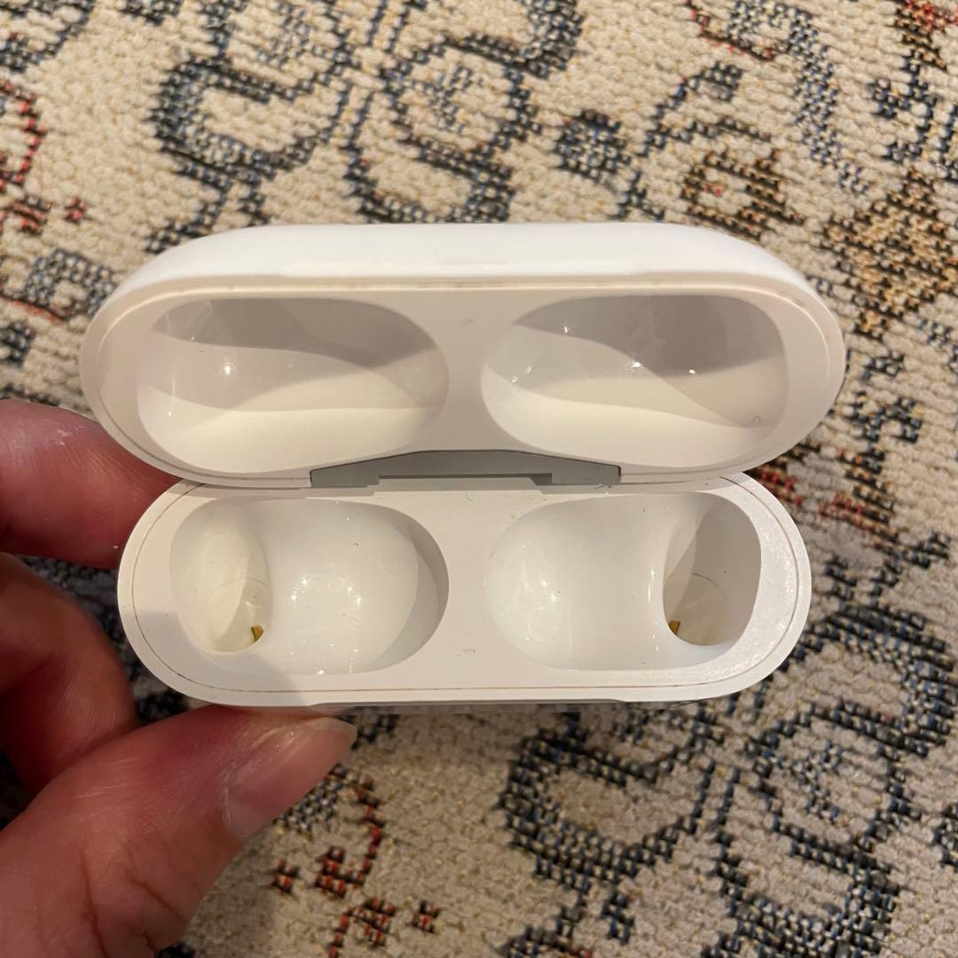 Apple AirPods Pro A2084 シリアル確認 動作品