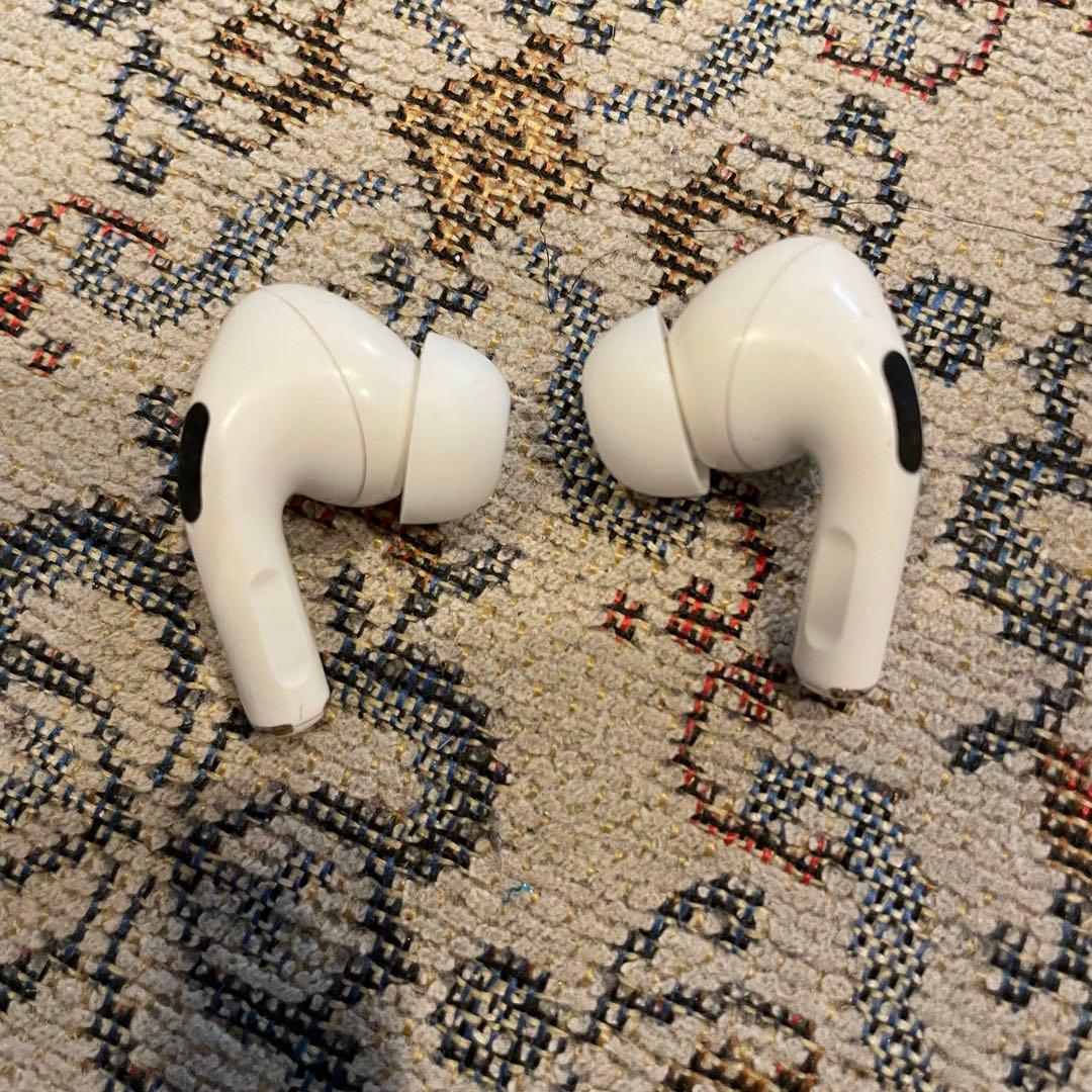 Apple AirPods Pro A2084 シリアル確認 動作品