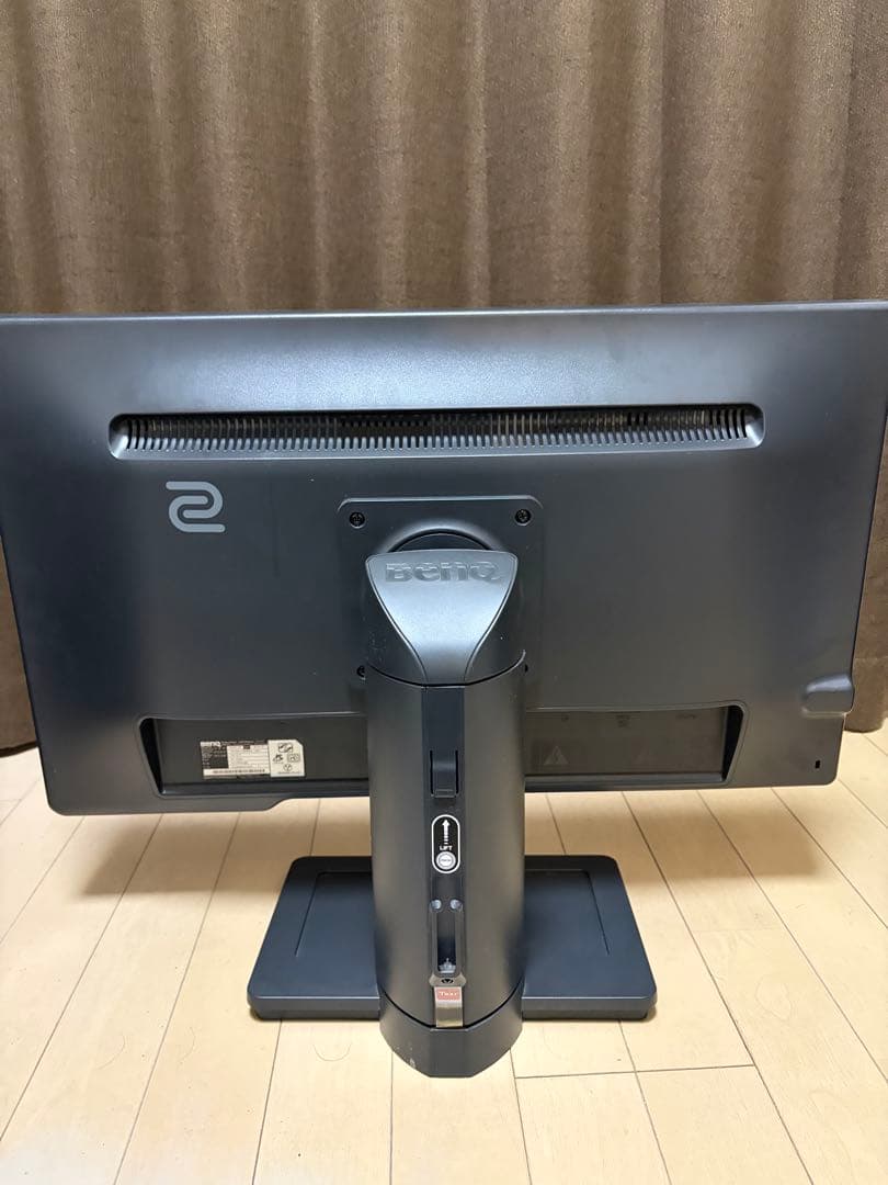 ディスプレイ・モニター本体 BenQ XL2411 LCD Monitor