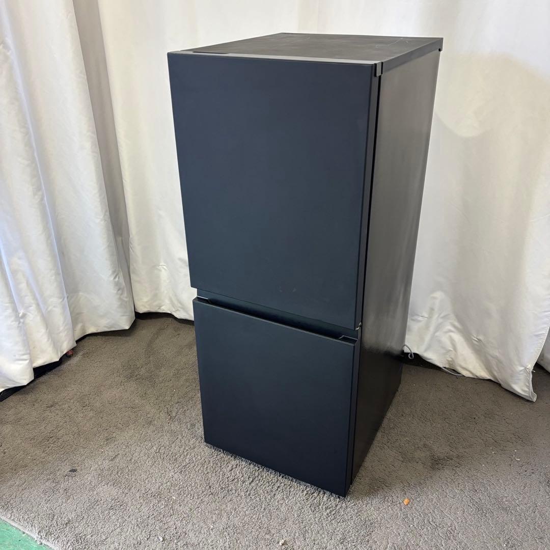 100　パナソニック　冷蔵庫　一人暮らし　黒　右開き　23年製　送料無料　安い‼️