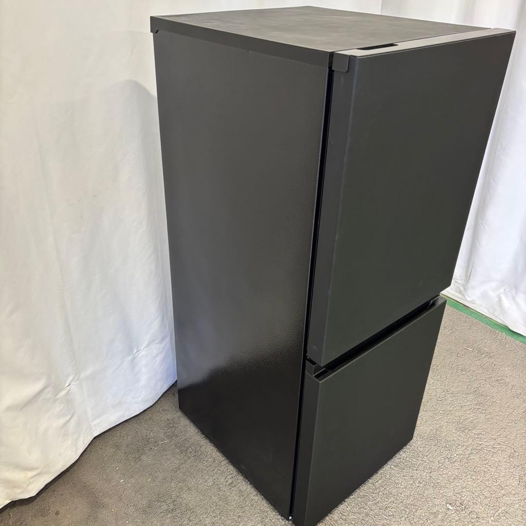 100　パナソニック　冷蔵庫　一人暮らし　黒　右開き　23年製　送料無料　安い‼️