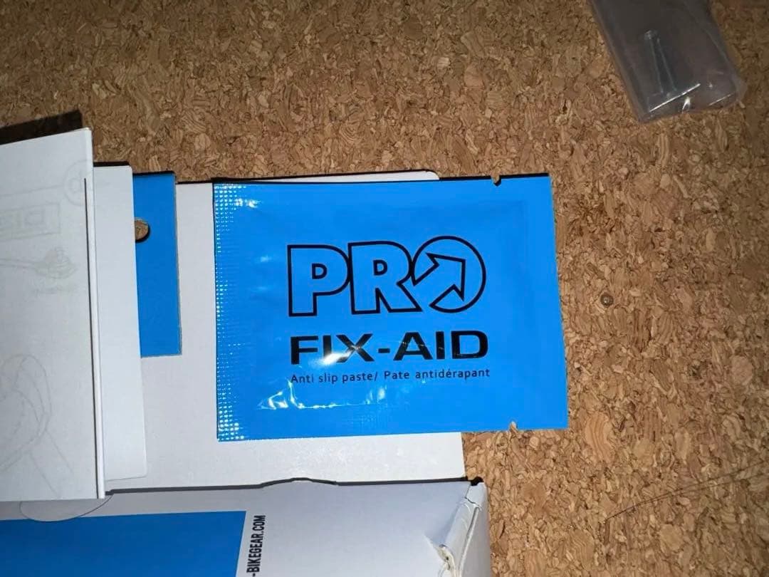 シマノ　プロ　エアロ　カーボン　ハンドルバー