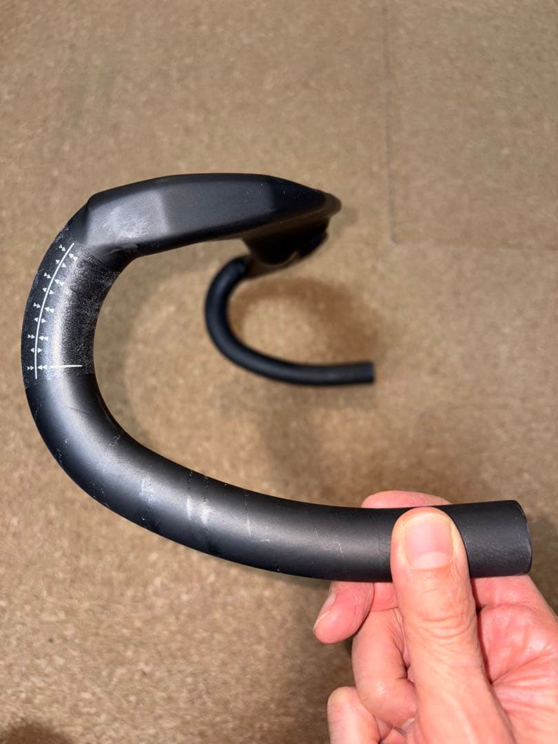 シマノ　プロ　エアロ　カーボン　ハンドルバー