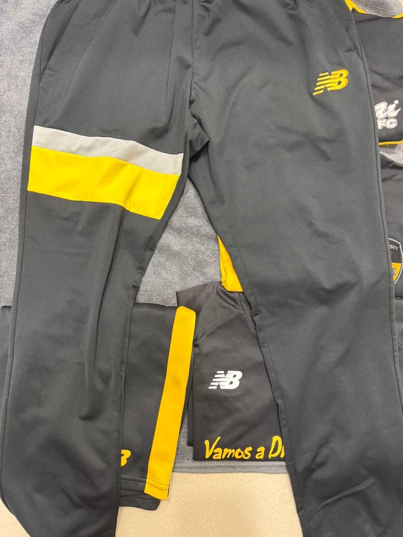 New Balance 東海大相模　サッカー部　ジャージ上下