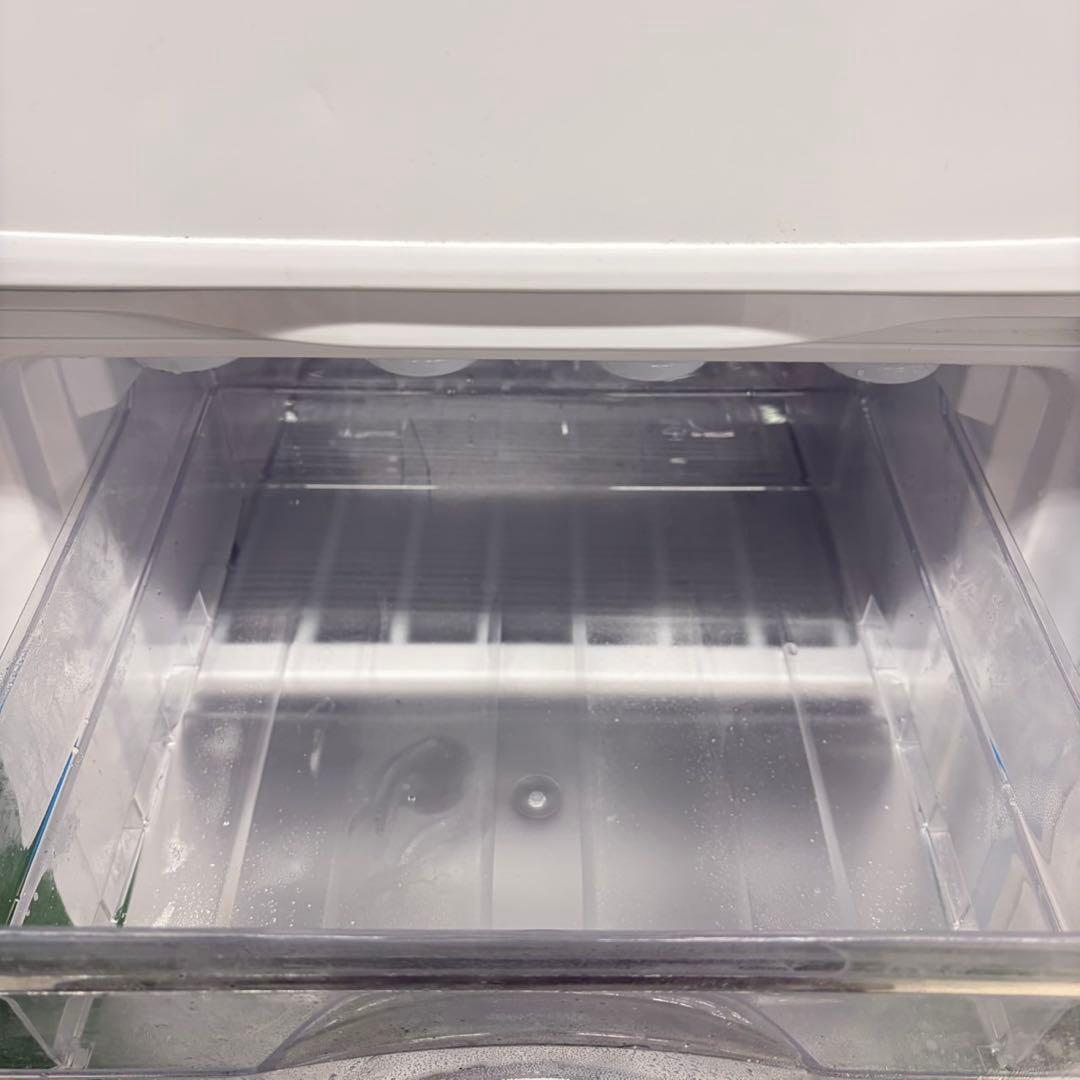 650 冷蔵庫　一人暮らし　小型　2024年製　洗濯機も有　極美品　右開き格安