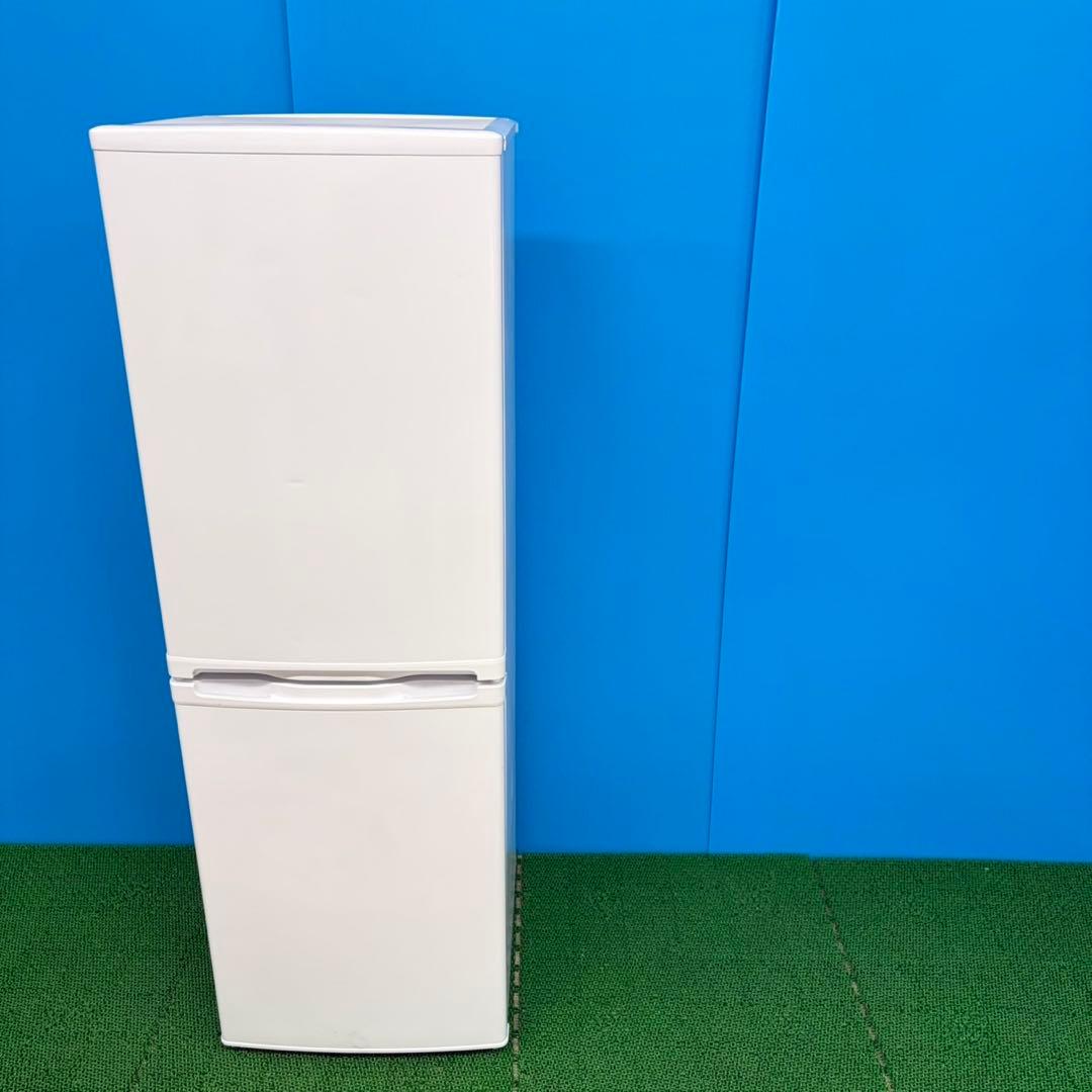 650 冷蔵庫　一人暮らし　小型　2024年製　洗濯機も有　極美品　右開き格安