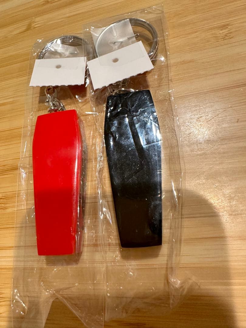 シュプリーム キーホルダー新品未開封