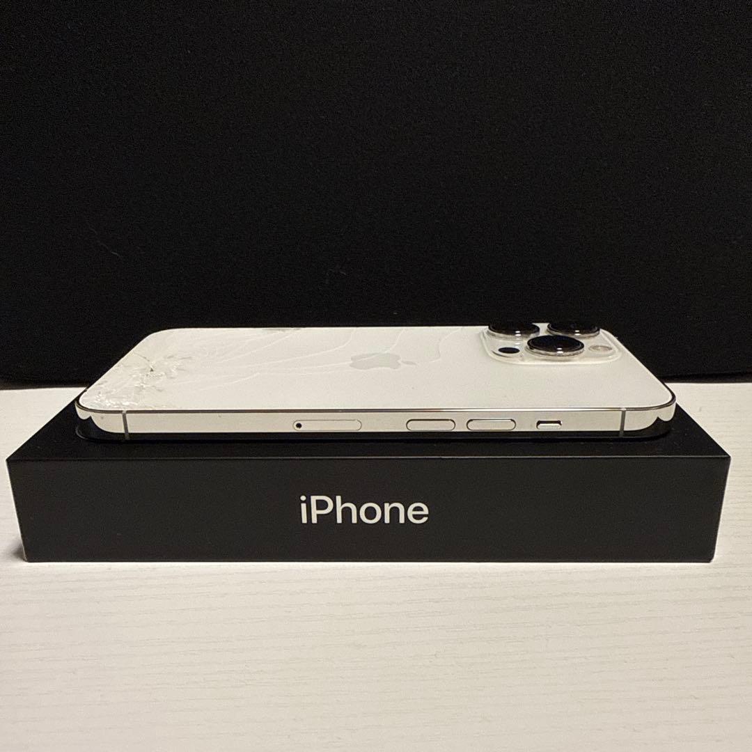 iPhone 13 pro シルバー 256GB SIMフリー 本体