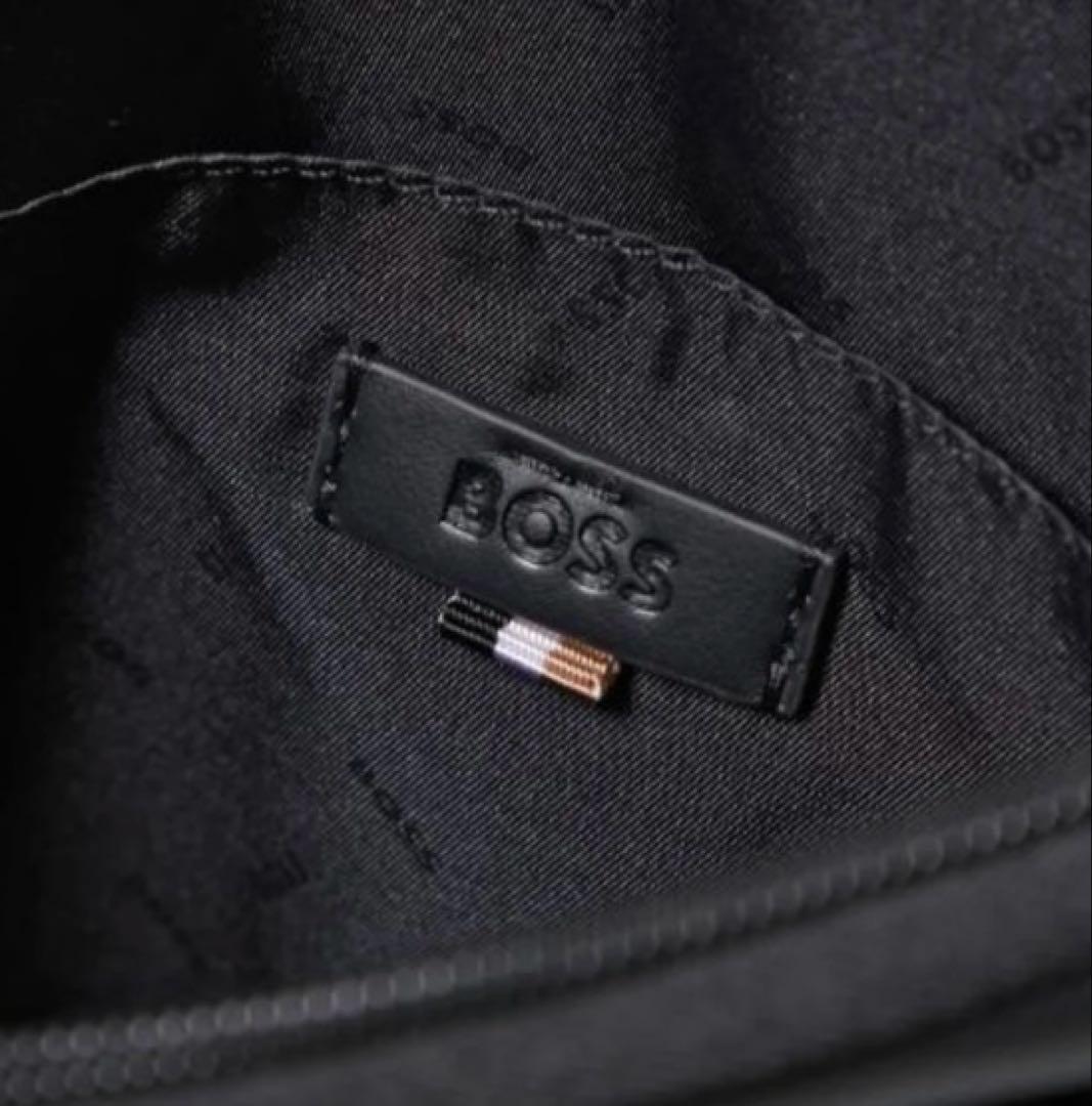 ２月１５日までの限定HUGO BOSS ショルダーバックブラック