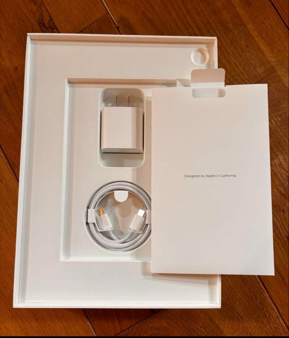 Apple iPad Air (256GB )Wi-Fi 本体/スターライト