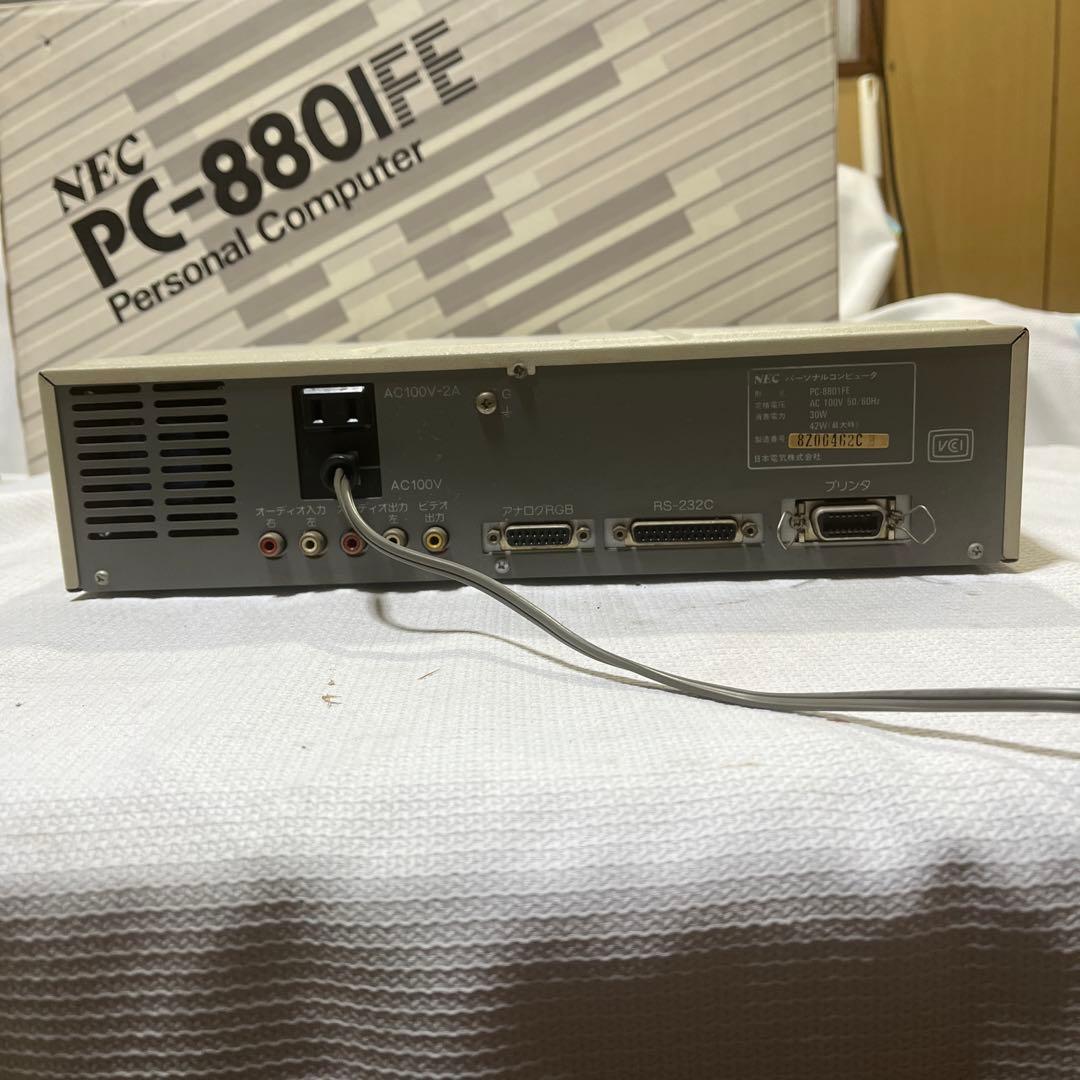 NEC PC-8801FE パソコン