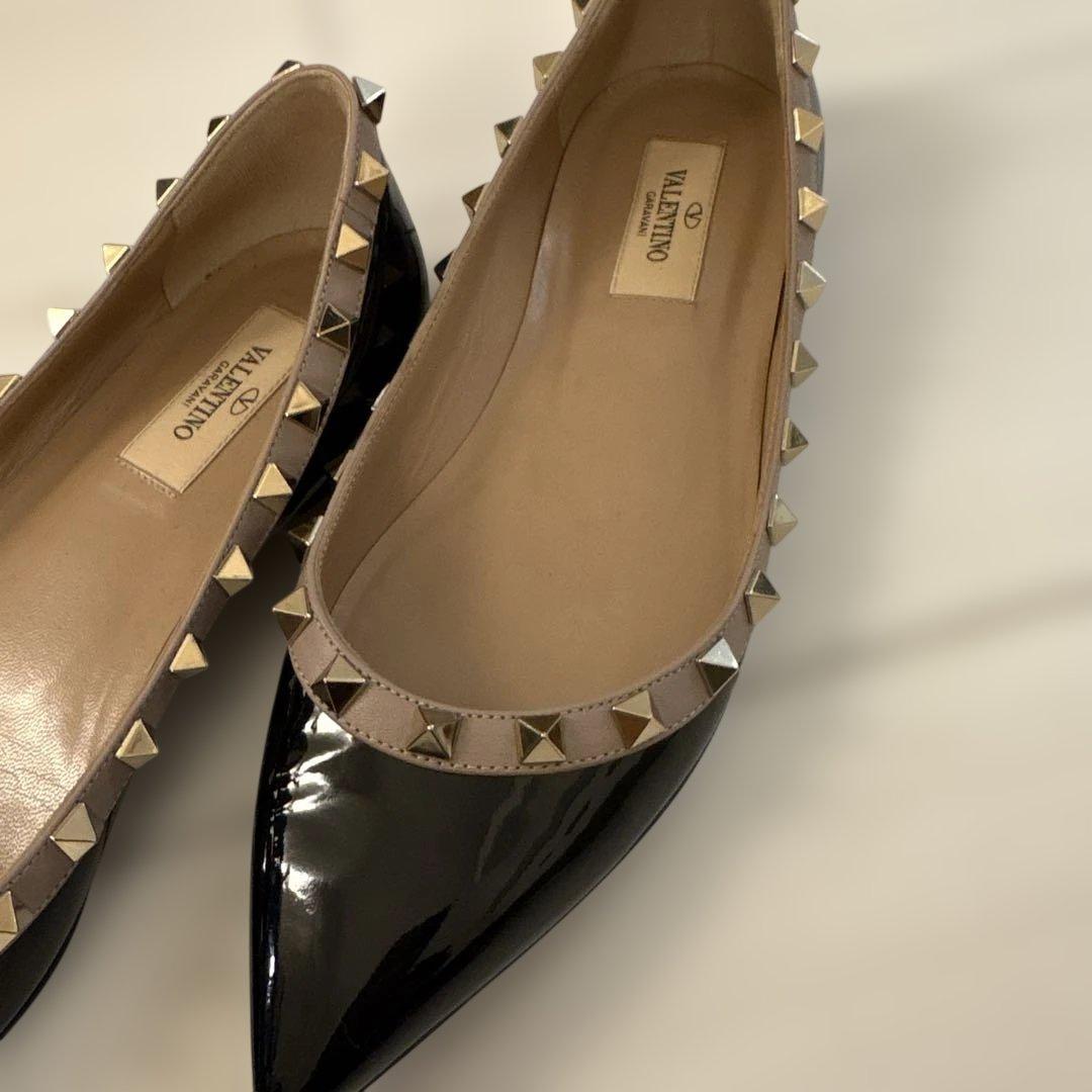 ヴァレンティノ VALENTINO スタッズ エナメルフラットシューズ 37
