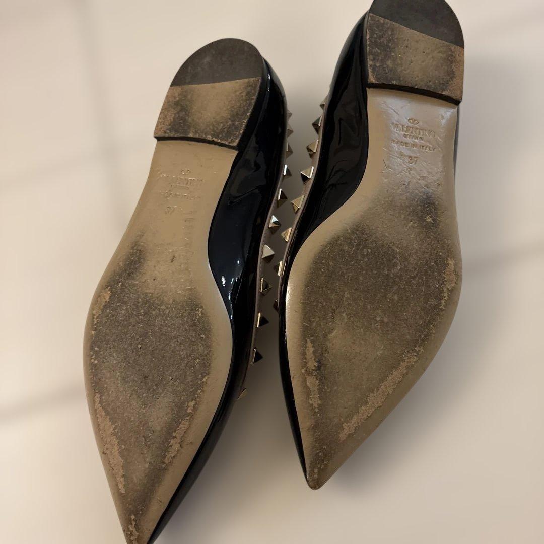 ヴァレンティノ VALENTINO スタッズ エナメルフラットシューズ 37