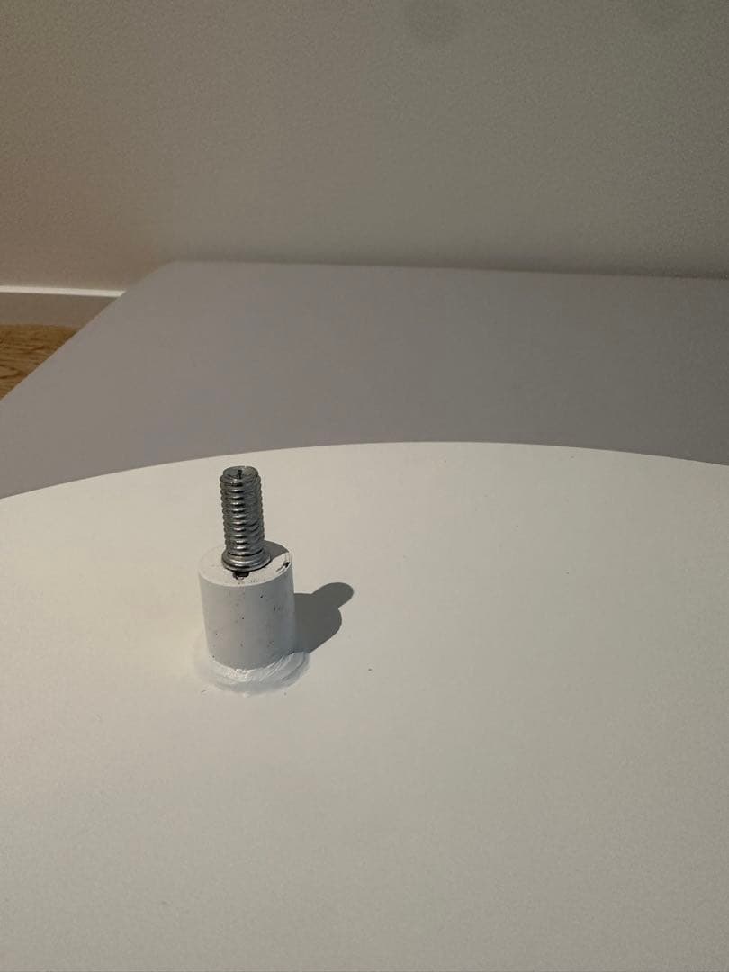 Yeh Wall Table Tall ヤーウォールテーブル トール（ホワイト）