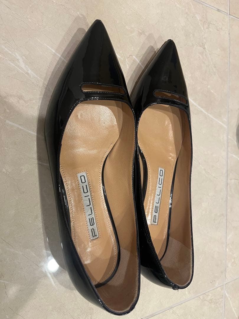 【美品】ペリーコ エナメル アネッリ フラットパンプス 黒 36 1/2