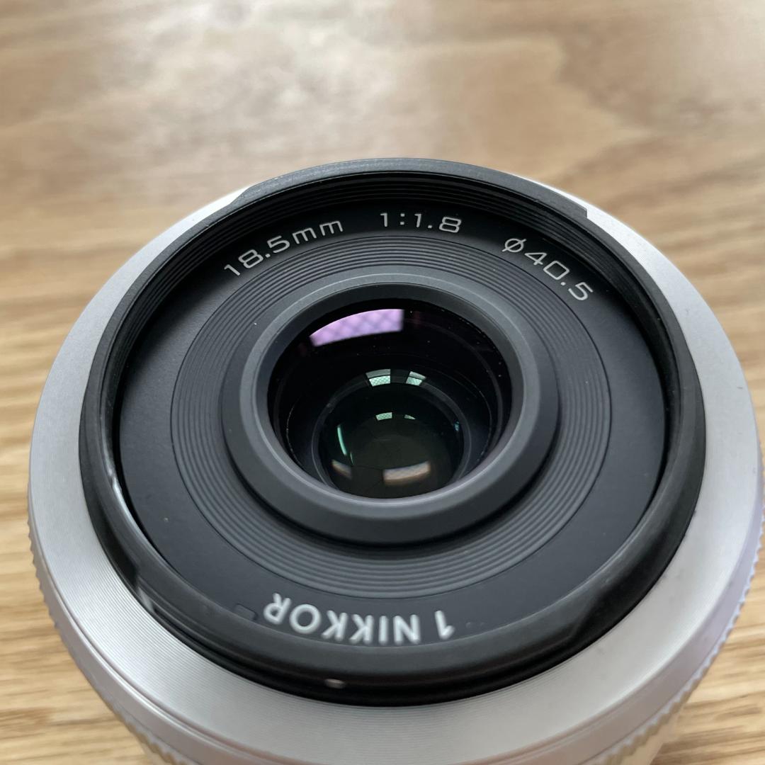 NIKON 1 J5 ダブルレンズキット+望遠ズーム+レザージャケット+おまけ付