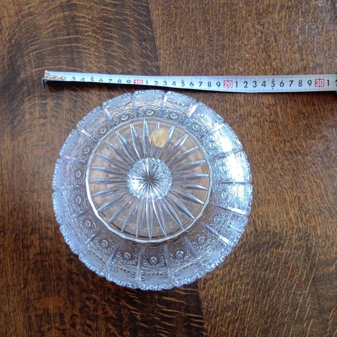 チェコのボヘミアンのクリスタルカットガラスボウル 約20cm