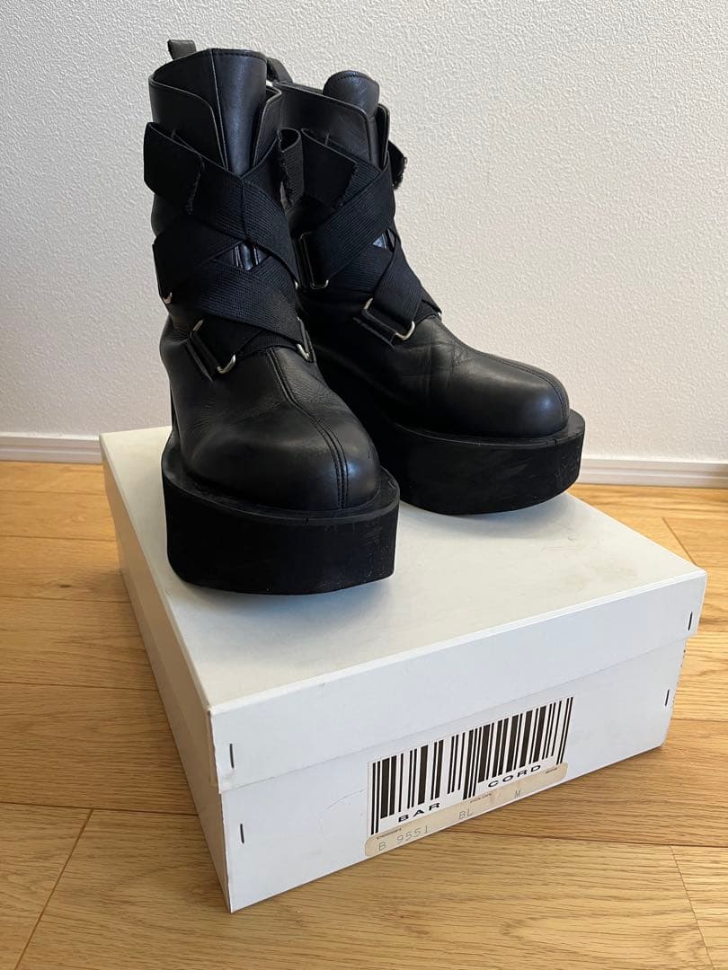 コージクガ バーコード SAINT TROPEZ レディース M 箱付き