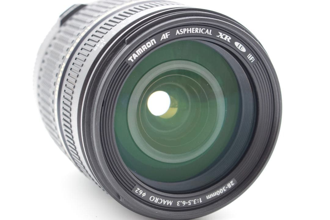 どこでも撮れる✨TAMRON 28-300mm 万能レンズ　Canon用　箱付き