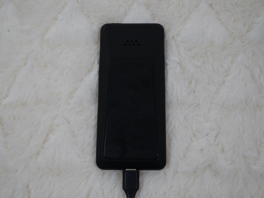 プンクト Punkt. 集中力を取り戻す携帯電話 MP02 ブラック