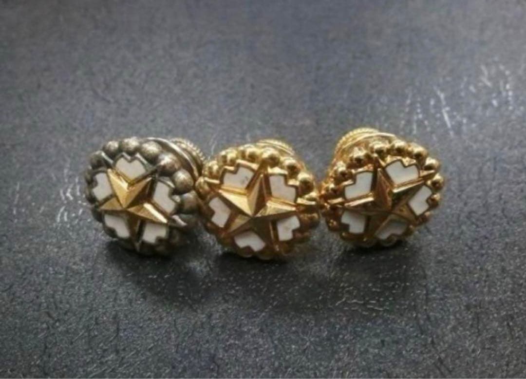 【徽章・記章】社団法人軍短協会 軍短バッジ・旧軍恩欠者全連記章 /階級章