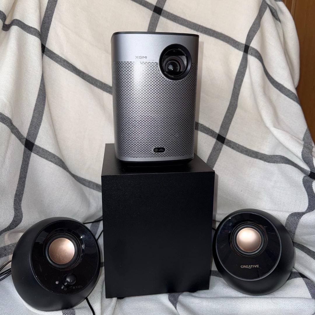 ⭕️専用⭕️ XGIMI Halo+ プロジェクター　美品　フルHD スピーカー