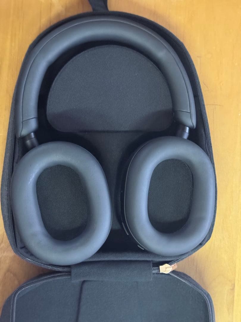 ヘッドホン SONY WH-1000XM5 BLACK