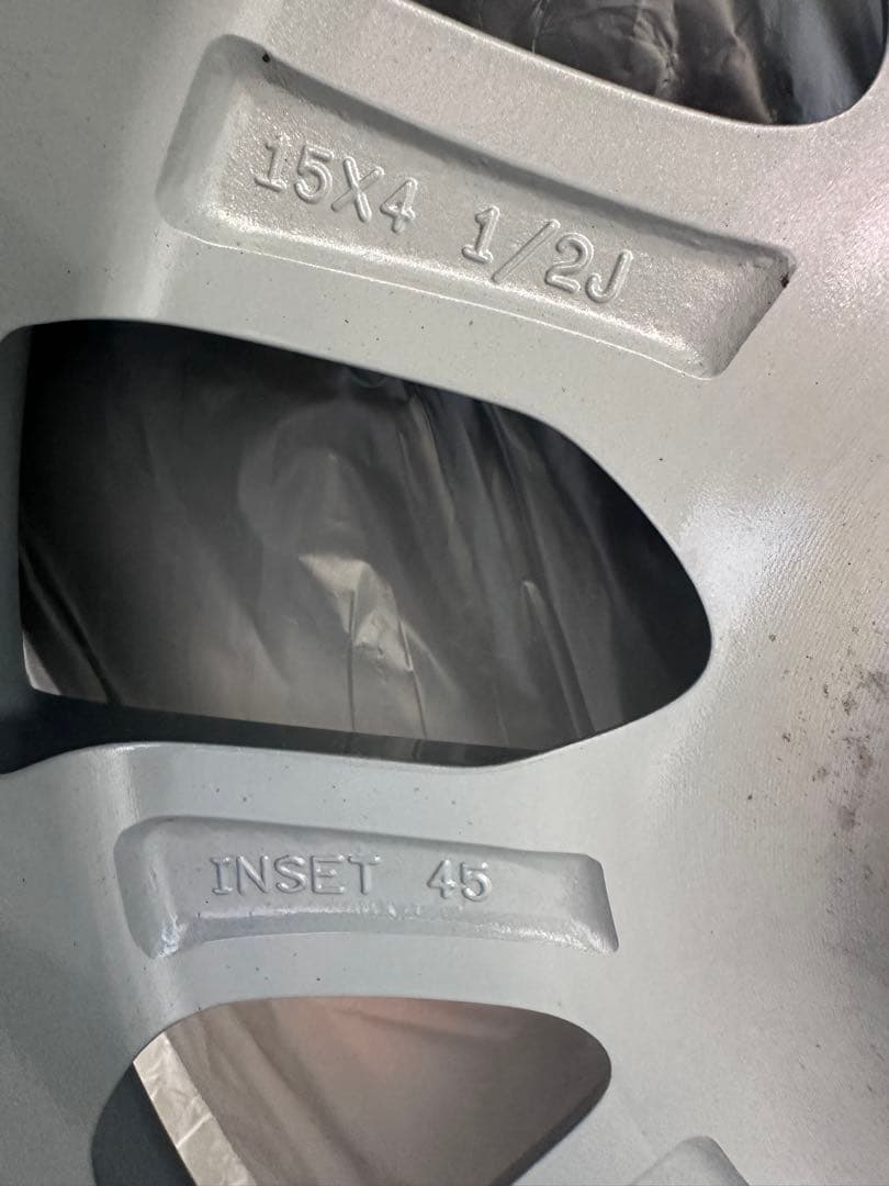 modulo 15インチアルミホイール