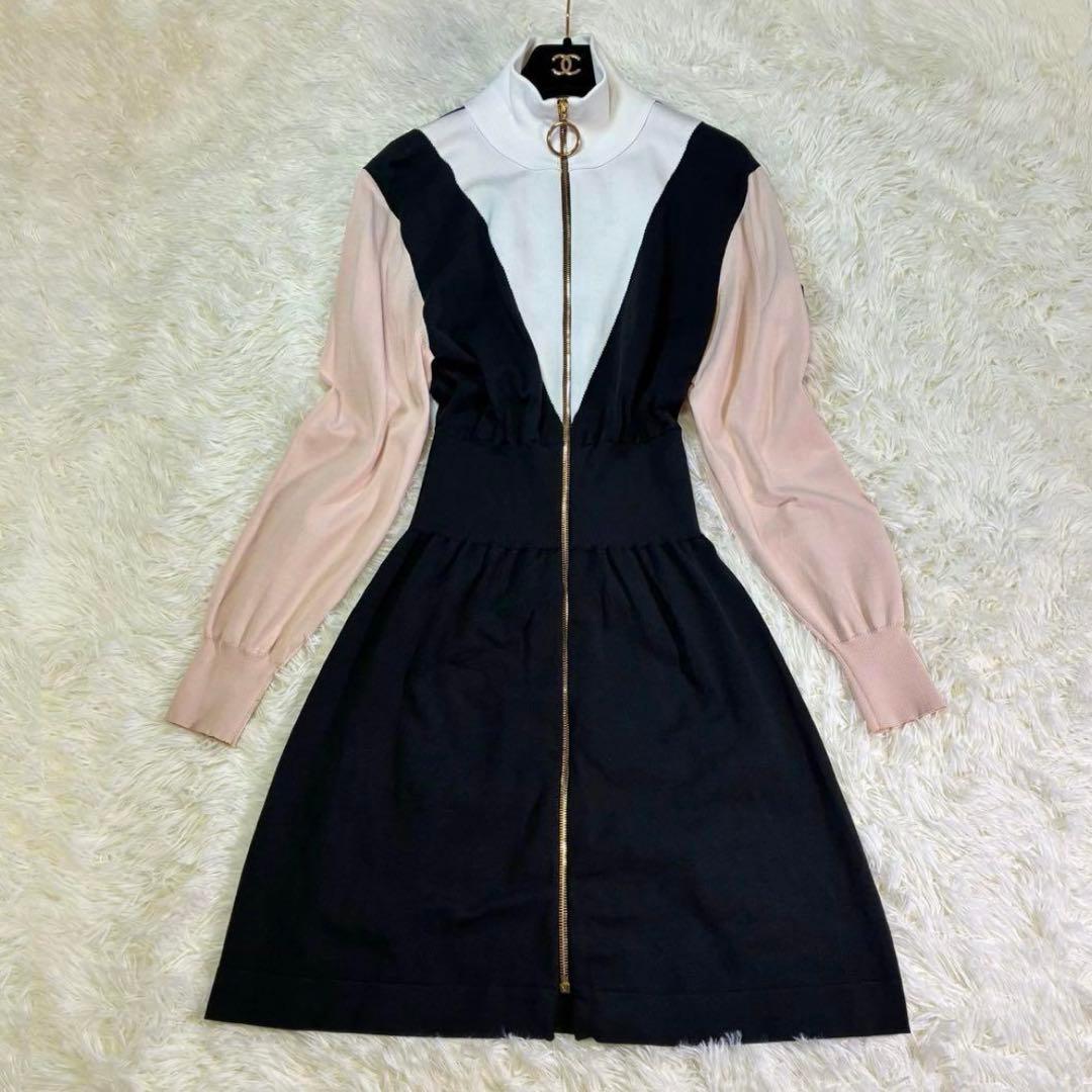 ルイヴィトン　ワンピース　Vロゴ　ロゴパッチ　白　ピンク　ネイビー　　S