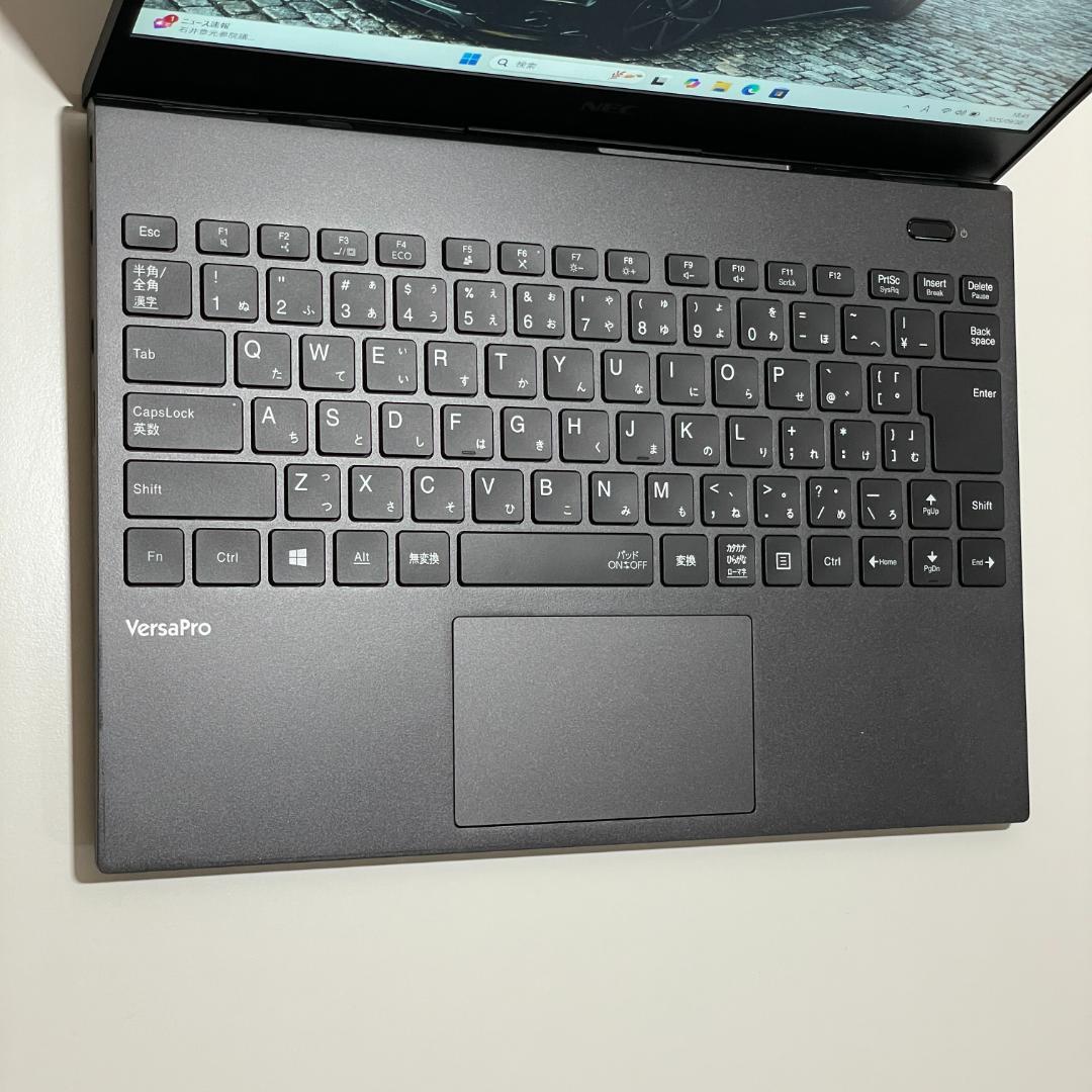 第10世代 i7 メモリ16GB office2024 NEC 軽量薄型 K61