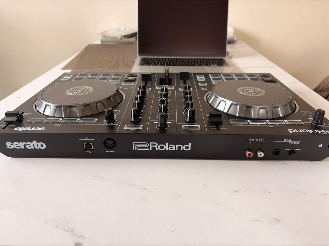Roland DJ-202 USBケーブル付き