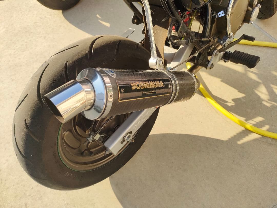 エイプ100 ヨシムラマフラー　ステー付