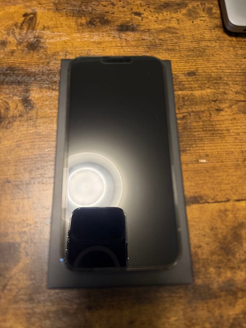 iPhone13promax 本体　512GB SIMフリー