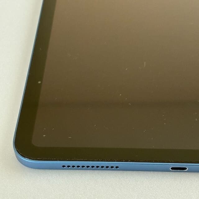 美品　iPad (10世代）Wi-Fi 64GB ブルー フル充電100%