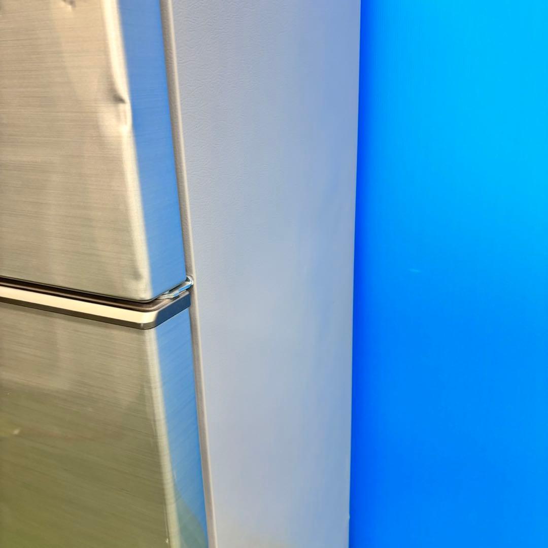 565 パナソニック　中型　冷蔵庫　200L強　1〜5人暮らし用 小型