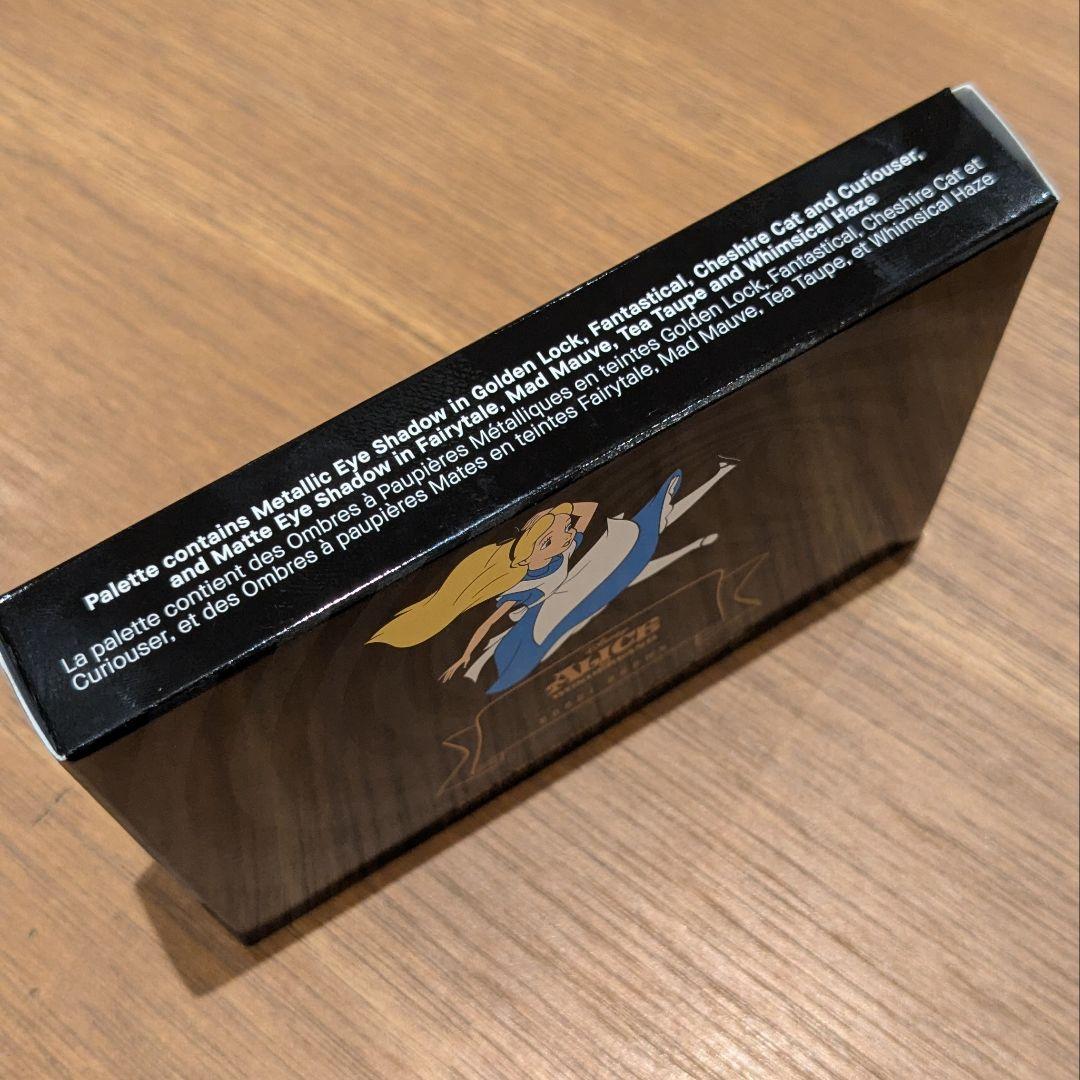 【新品・未開封】ボビイブラウン アリス アイシャドウ、ポーチ ギフト セット