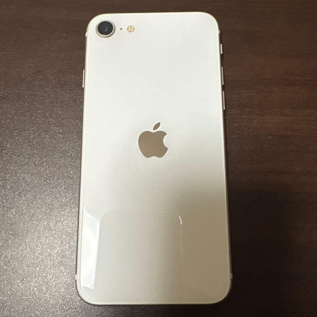 iPhoneSE第2世代本体ホワイト64GB Apple