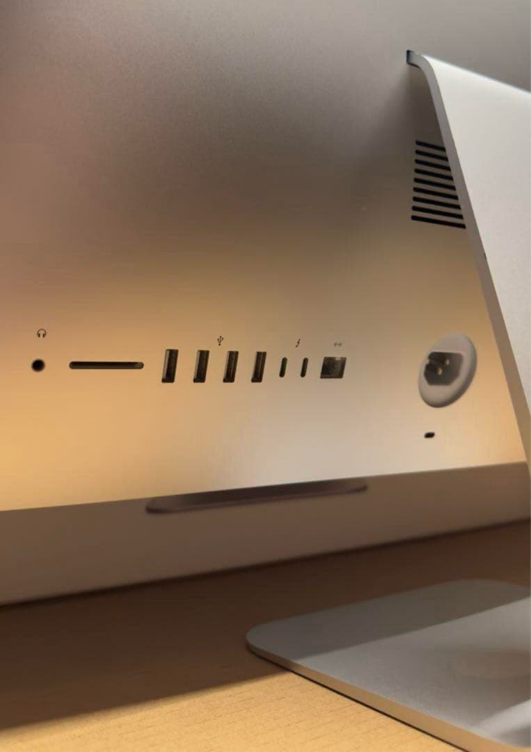 iMac Retinaディスプレイ 21.5インチ 4K 2019モデ