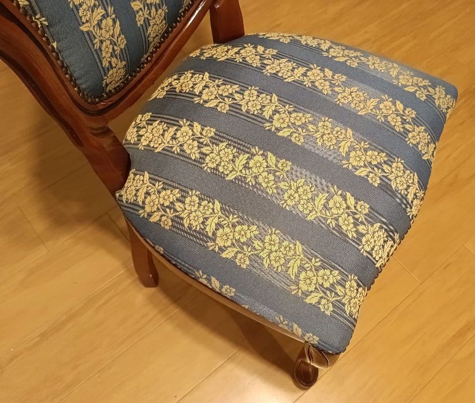 イタリア高級アンティーク調家具 ダイニングチェア リビングチェア 猫脚 B