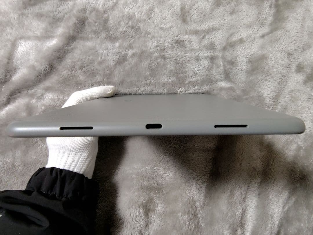 Google Pixel Tablet（本体＋充電ホルダー兼スピーカーのセット）