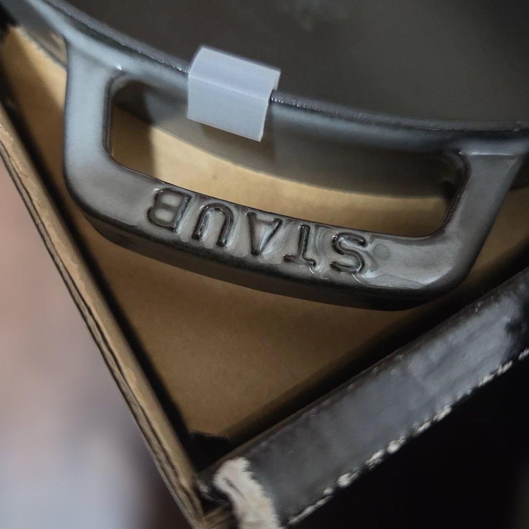 【美品】ブレイザー・ソテーパン　グレー鋳鉄　24 cm、満水容量2.4 L