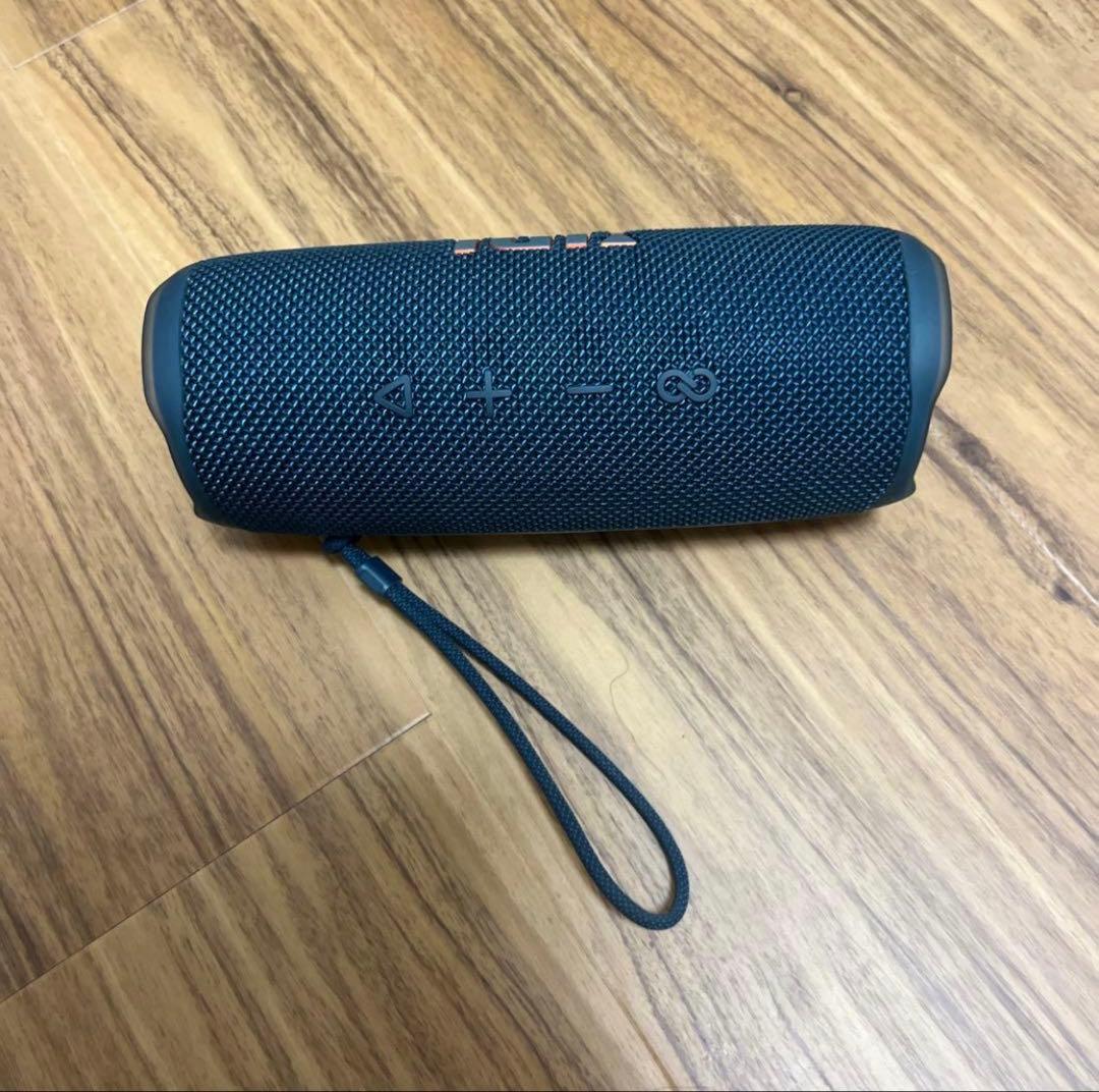JBL flip6 ダークブルー