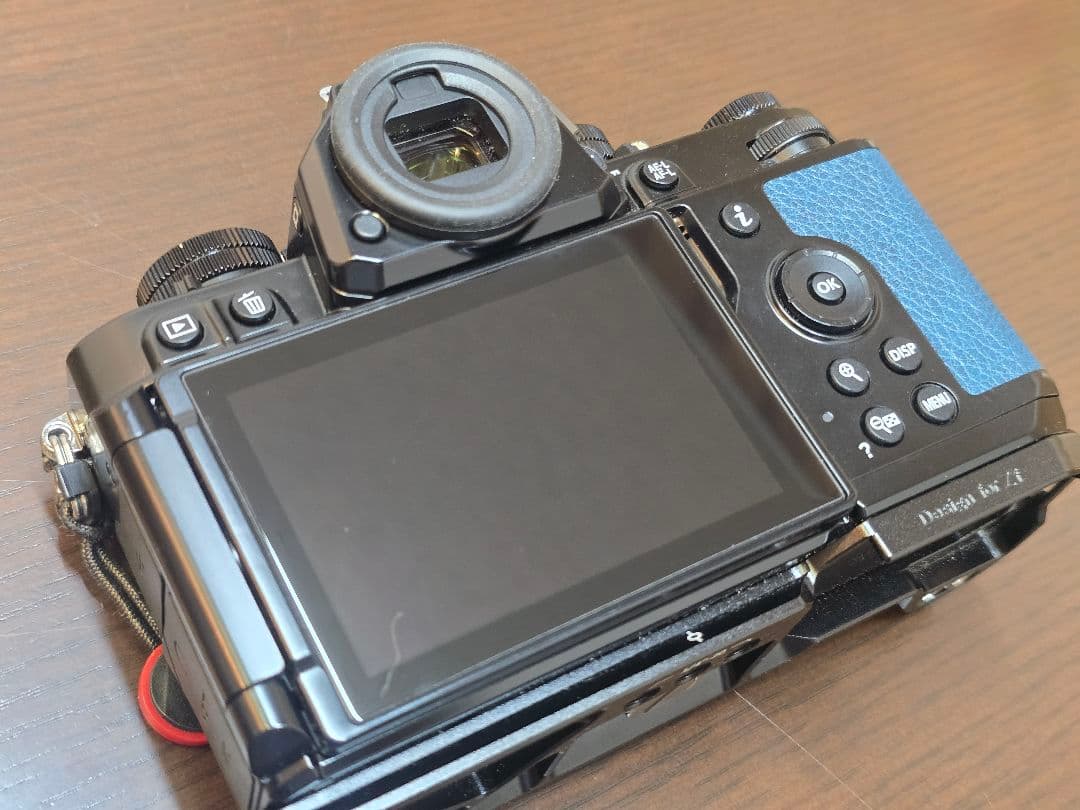 【最終価格】Nikon Zf インディゴブルー