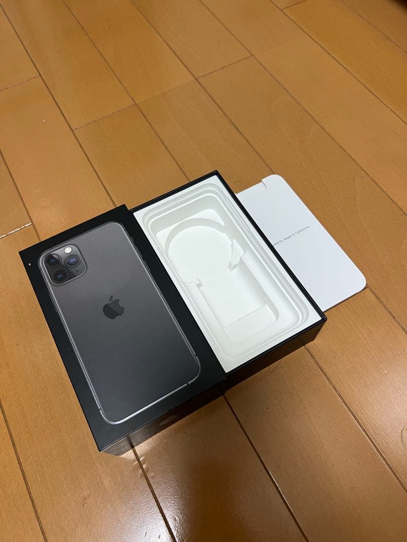 新品 iPhone 11 Pro スペースグレー 元箱付き バッテリー100%