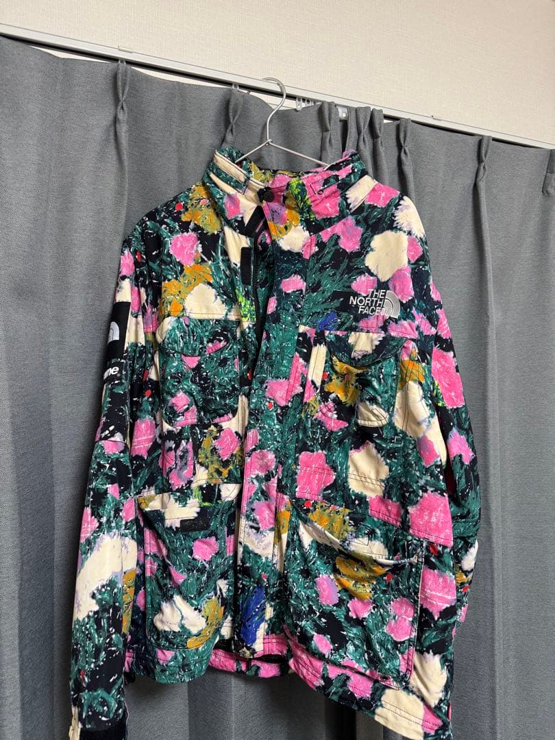 シュプリームノースフェイスコンバーティブルジャケット