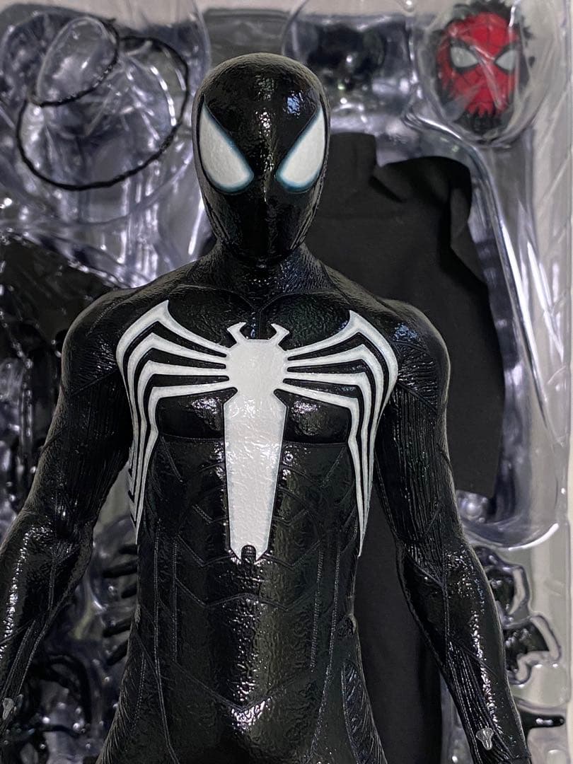 ホットトイズ スパイダーマン ピーターパーカー シンビオートスーツ marvel