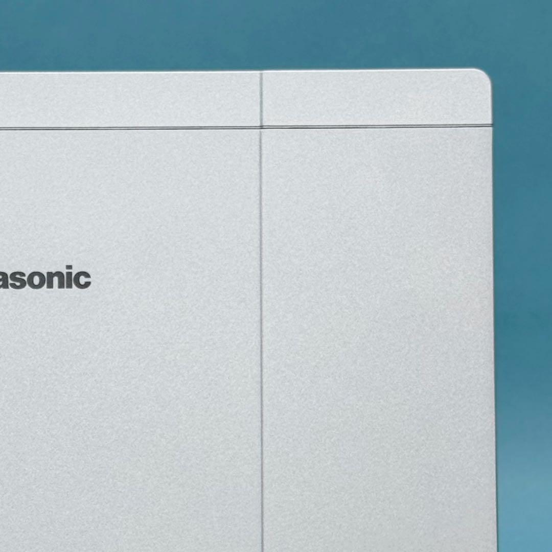 843 極美品 使用290時間 16GB レッツノート QV9 第10世代