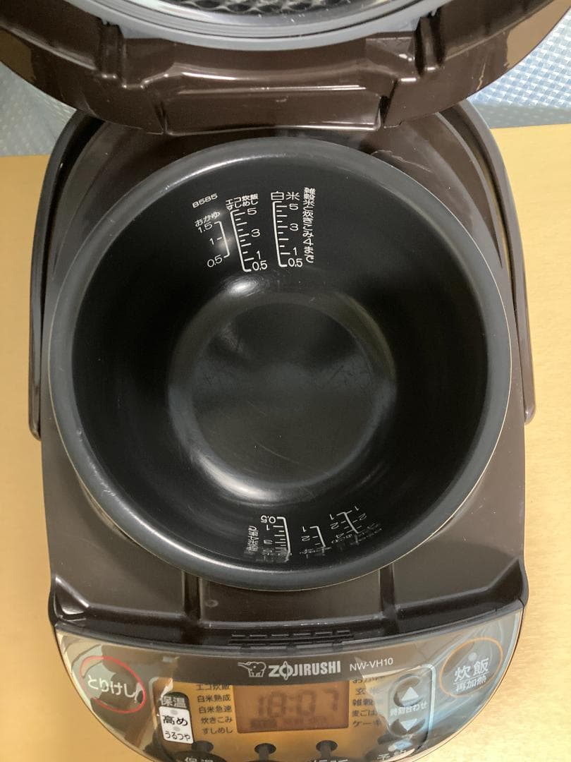 ★美品★象印 NW-VH10 極め炊き 5.5合炊き 2021年製 (02)