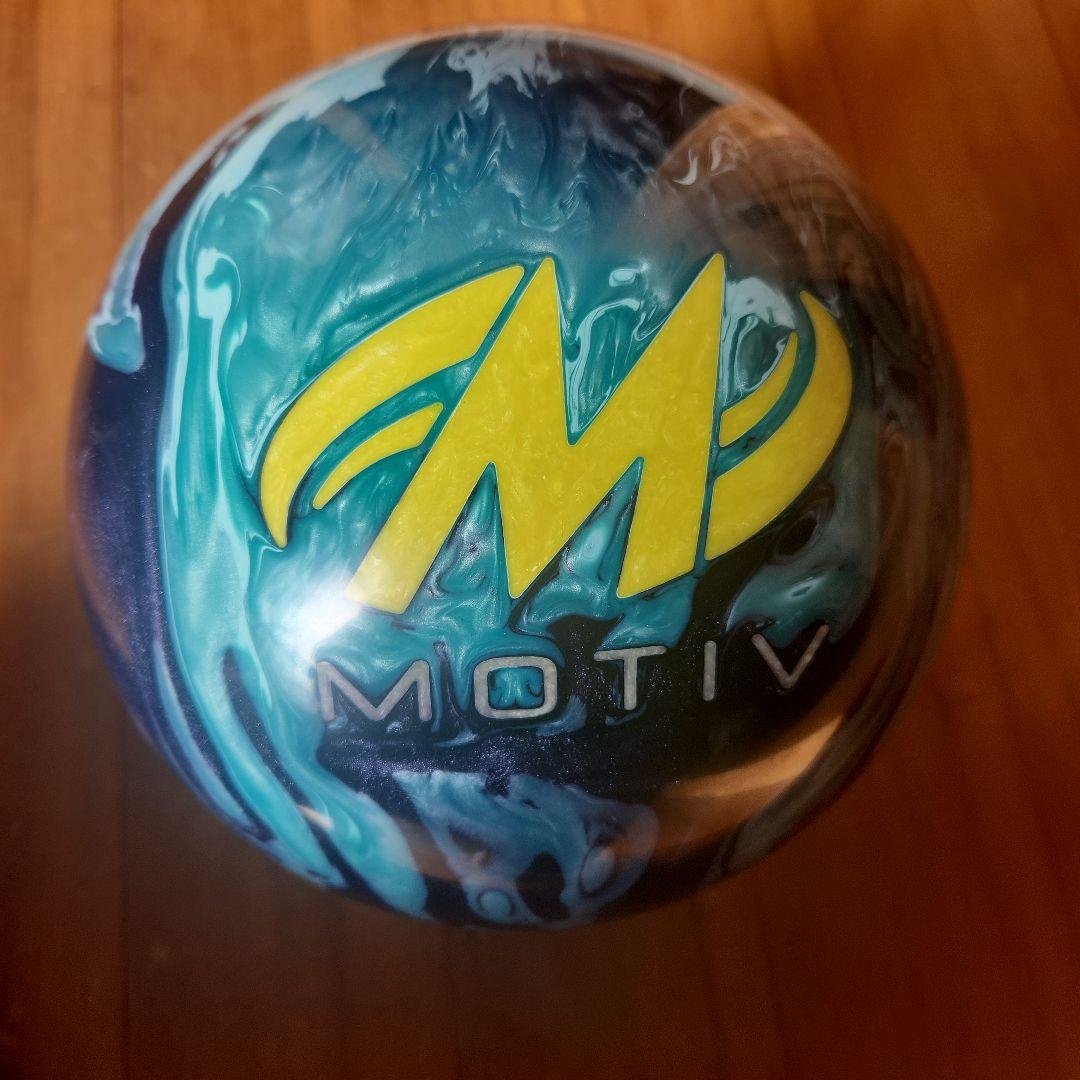 SUPRA ボウリングボール 青と黒のマーブル15ボンド