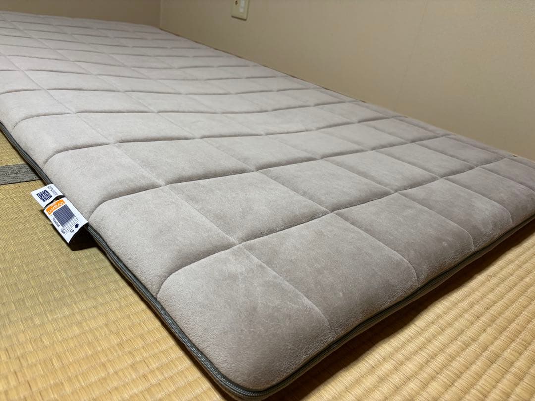 美品エアウィーブ 敷ふとん肩やわ　シングル